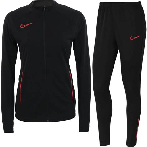 nike trainingspakken dames|trainingspakken dames.